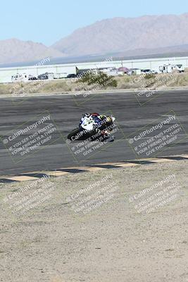 media/Jan-16-2026-CVMA Friday Practice (Fri) [[6f2bf47531]]/4-Racer 3-NRS/Session 3 (Bowl)/